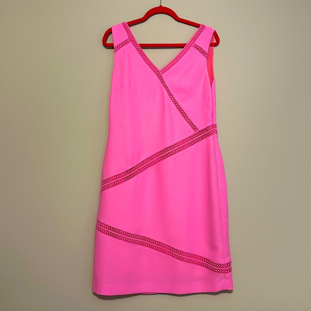 Sleeveless midi dress